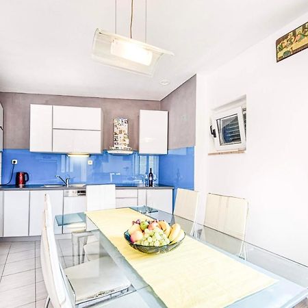 Apartman Andrej Povlja  Exterior photo